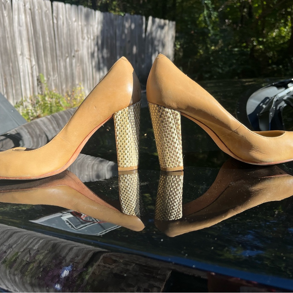 Nude Ralph Lauren pumps - Picture 13 of 13